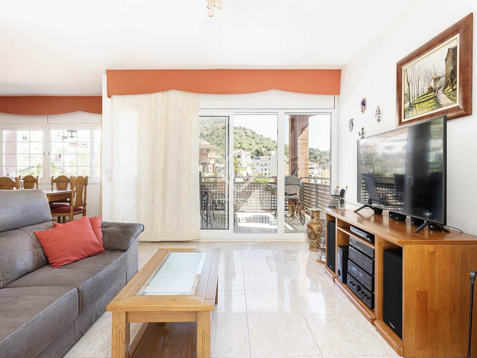 Sala d'estar de Casa o xalet en venda en  Barcelona Capital amb Aire condicionat, Jardí privat i Balcó
