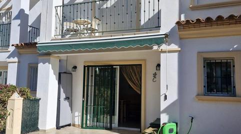 Foto 4 de Casa adosada en venda a Pueblo Acantilado - Lanuza, Alicante