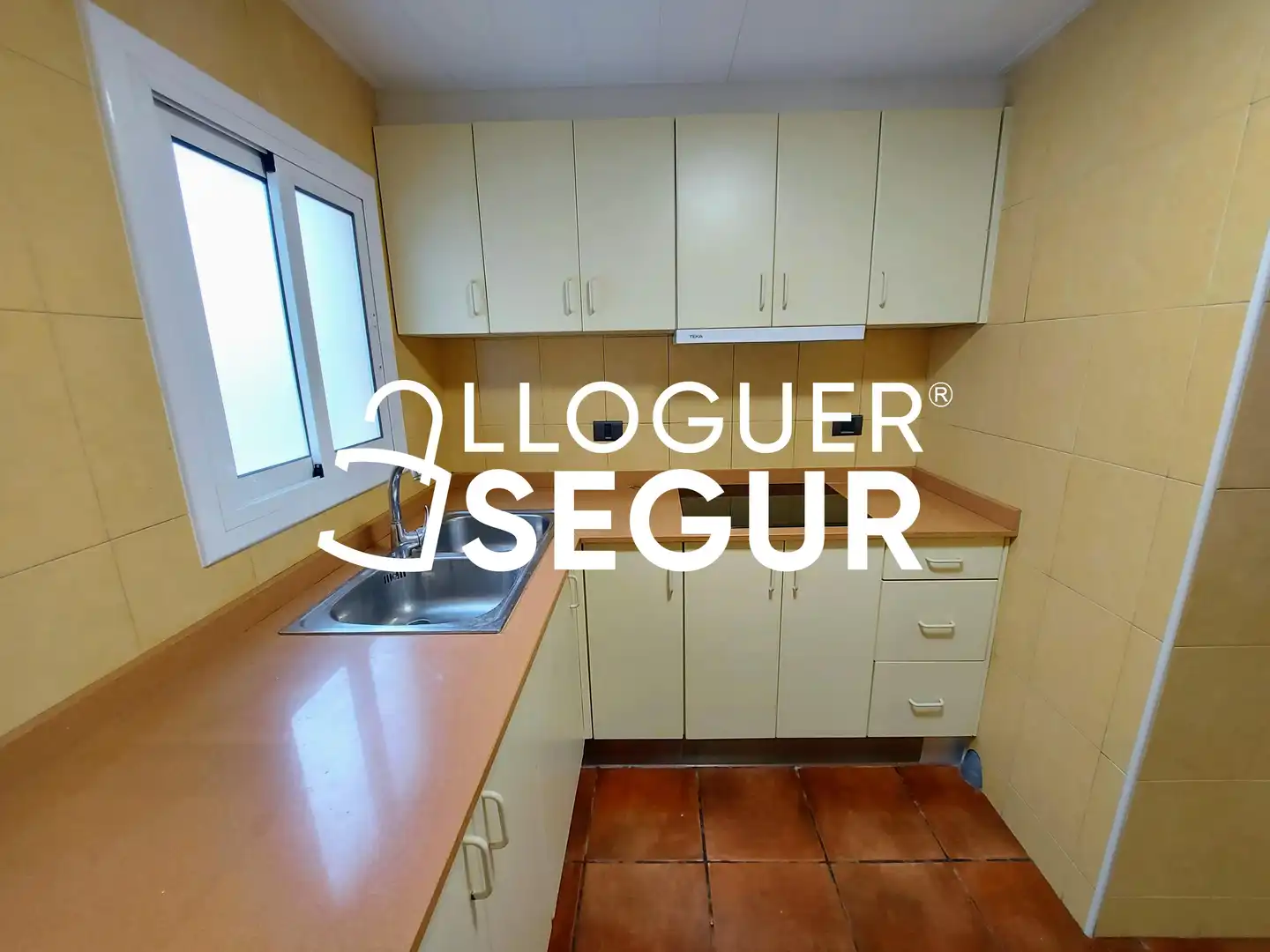 Attic for rent in Pins Dels, Les Planes