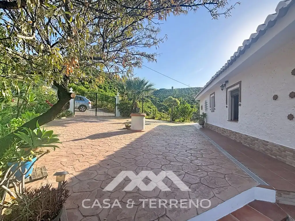 Vista exterior de Casa o chalet en venta en Vélez-Málaga ciudad