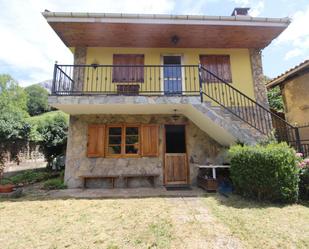 Exterior view of House or chalet for sale in Teverga  with Balcony