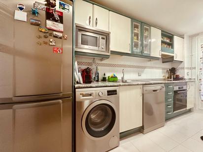 Küche von Wohnung zum verkauf in Fuenlabrada mit Klimaanlage und Terrasse