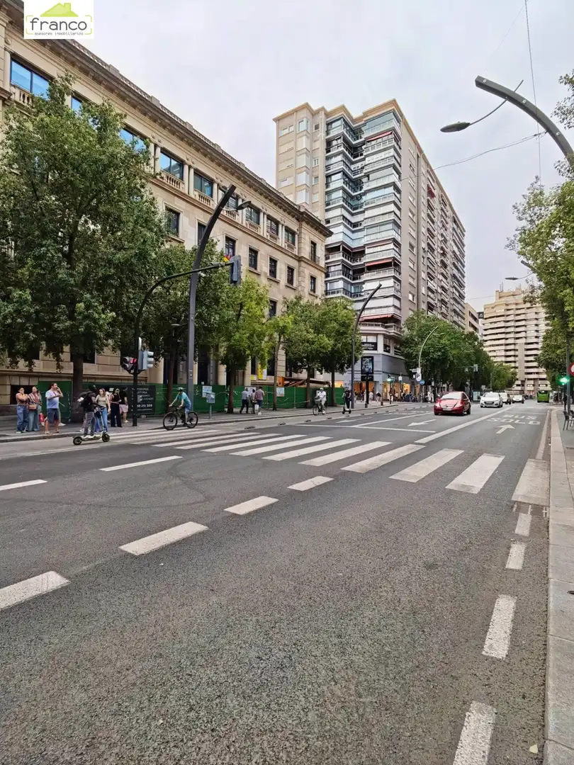 Pis amb terrassa de lloguer a Centro