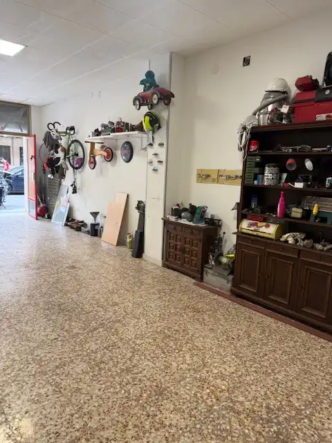 Gewerbefläche zum Verkauf in Carrer Onze, imagen 2