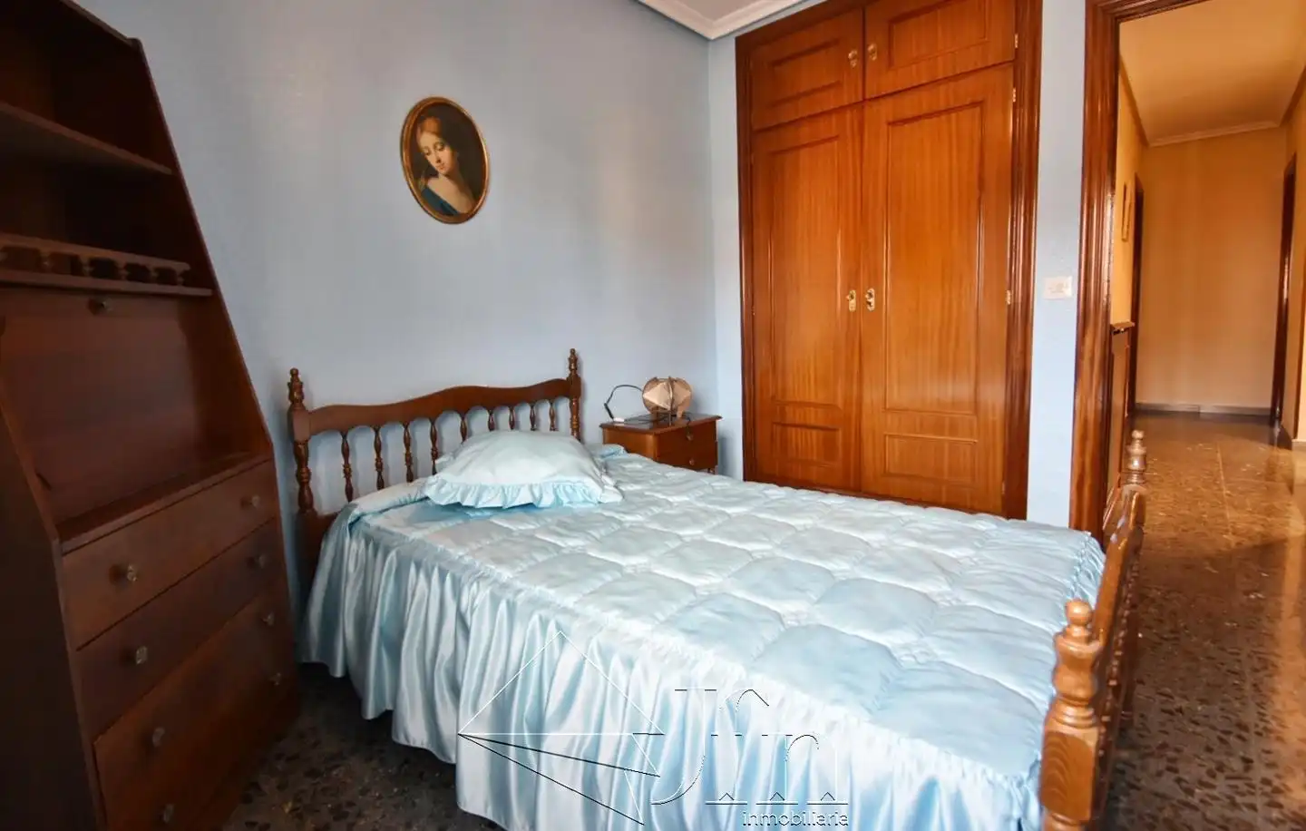 Schlafzimmer von Einfamilien-Reihenhaus zum Verkauf in Íscar mit Heizung und Balkon