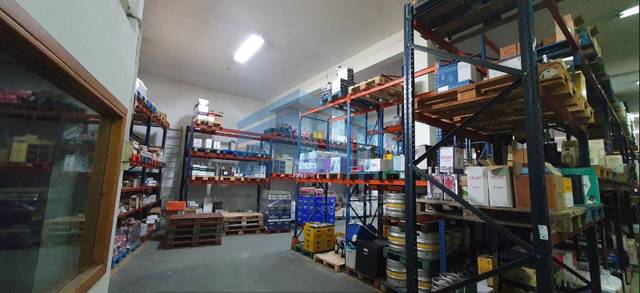 Nave industrial en Alquiler en Lavadores