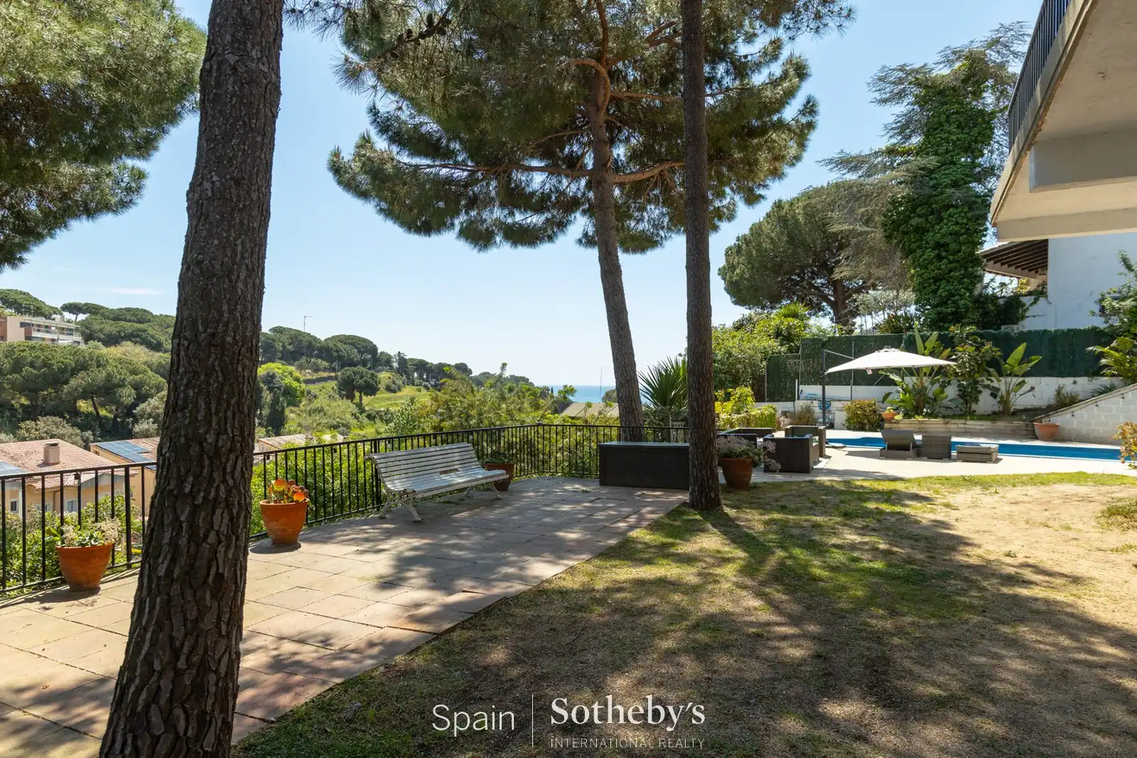 House with pool for sale in Carrer de Joan Colom i Agusti, imagen 28