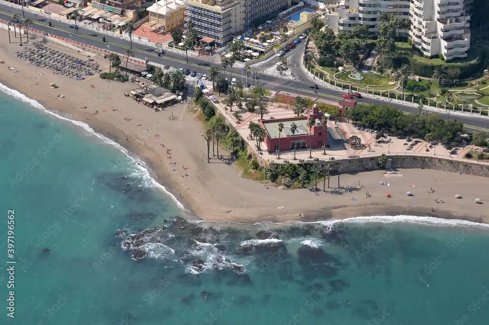 Vista exterior de Casa adosada de lloguer en Benalmádena amb Aire condicionat, Calefacció i Terrassa