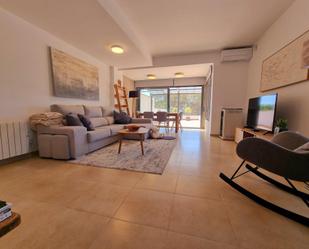 Living room of Single-family semi-detached for sale in Lloret de Mar  with Air Conditioner, Terrace and Balcony