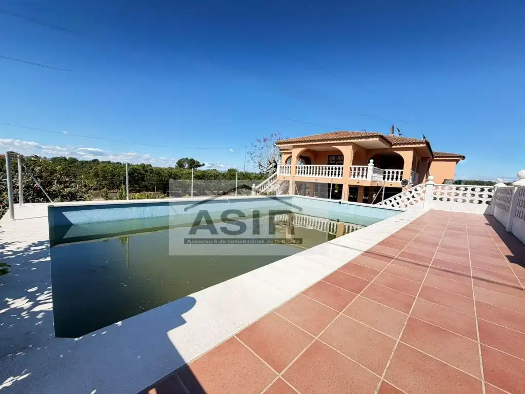 Schwimmbecken von Haus oder Chalet zum Verkauf in Alzira mit Terrasse und Schwimmbad
