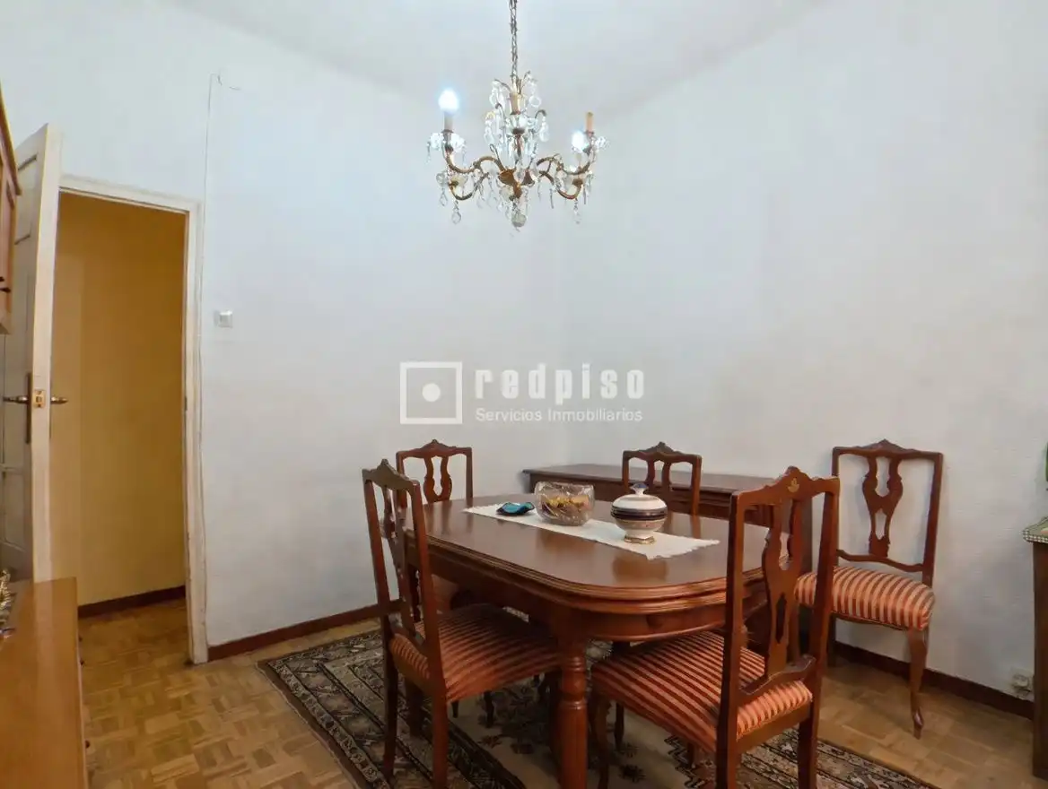 Piso en venta en de Bravo Murillo, Arapiles
