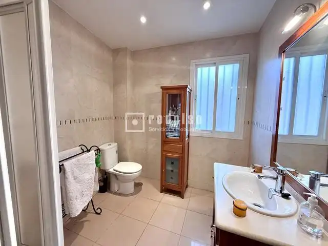 Baño de Piso en venta en Madrid con Calefacción