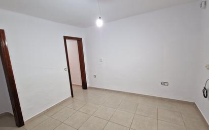 Planta baja for sale in L'Hospitalet de Llobregat