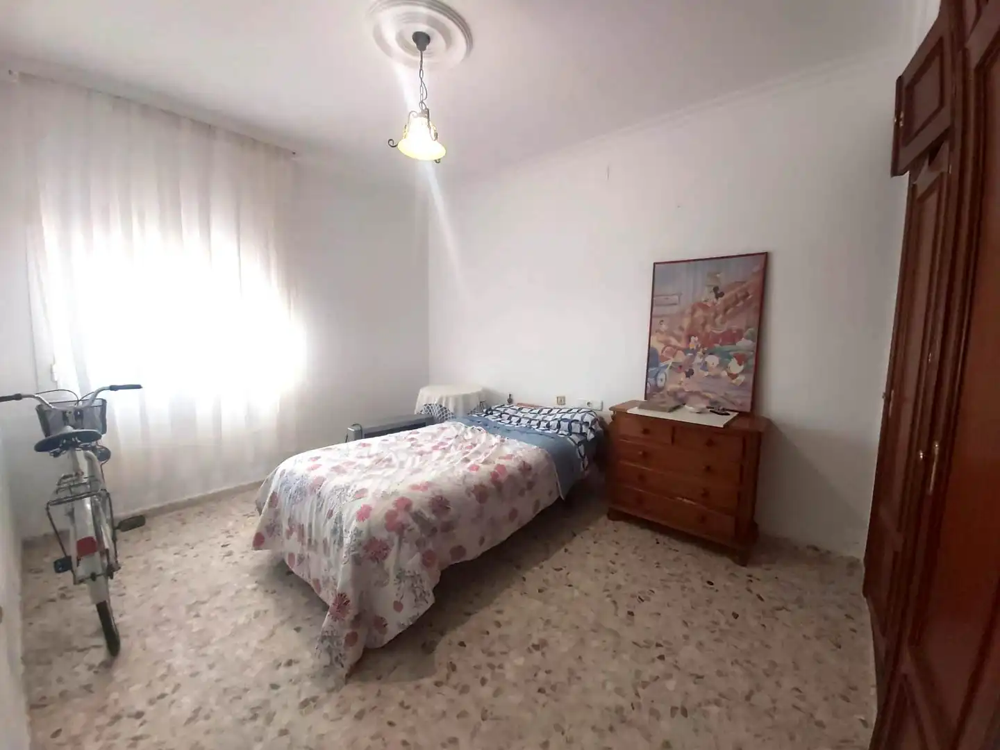 Dormitori de Casa o xalet en venda en Utrera