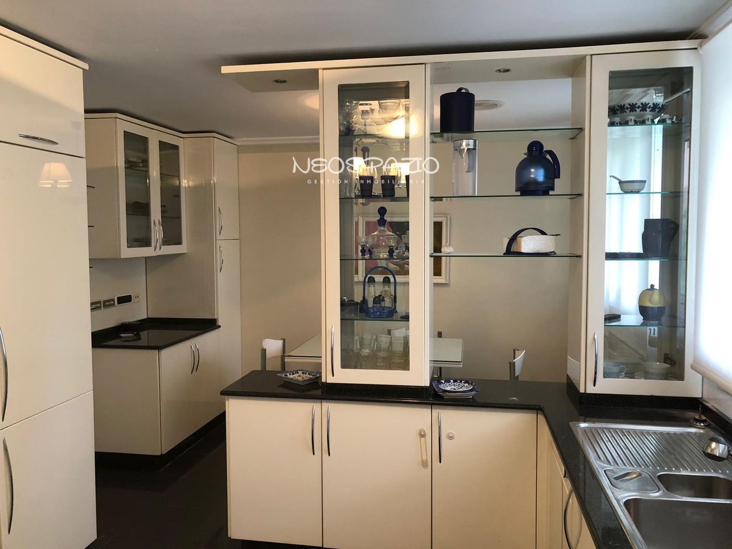 Cocina de Dúplex en venta en Lugo Capital con Terraza y Trastero