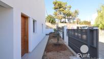 Exterior view of House or chalet for sale in Premià de Dalt  with Air Conditioner and Terrace