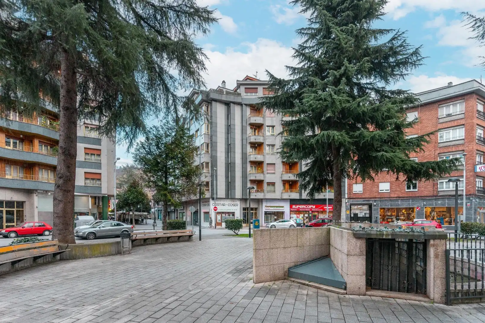 Außenansicht von Geschaftsraum zum Verkauf in Mieres (Asturias)