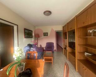 Living room of Flat for sale in Mollet del Vallès  with Air Conditioner, Furnished and Balcony