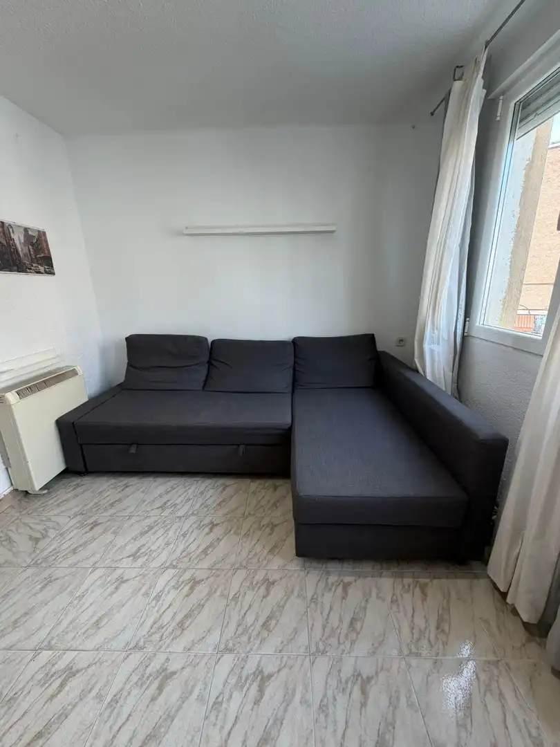 Sala de estar de Piso de alquiler en Madrid con Aire acondicionado, Calefacción y Amueblado
