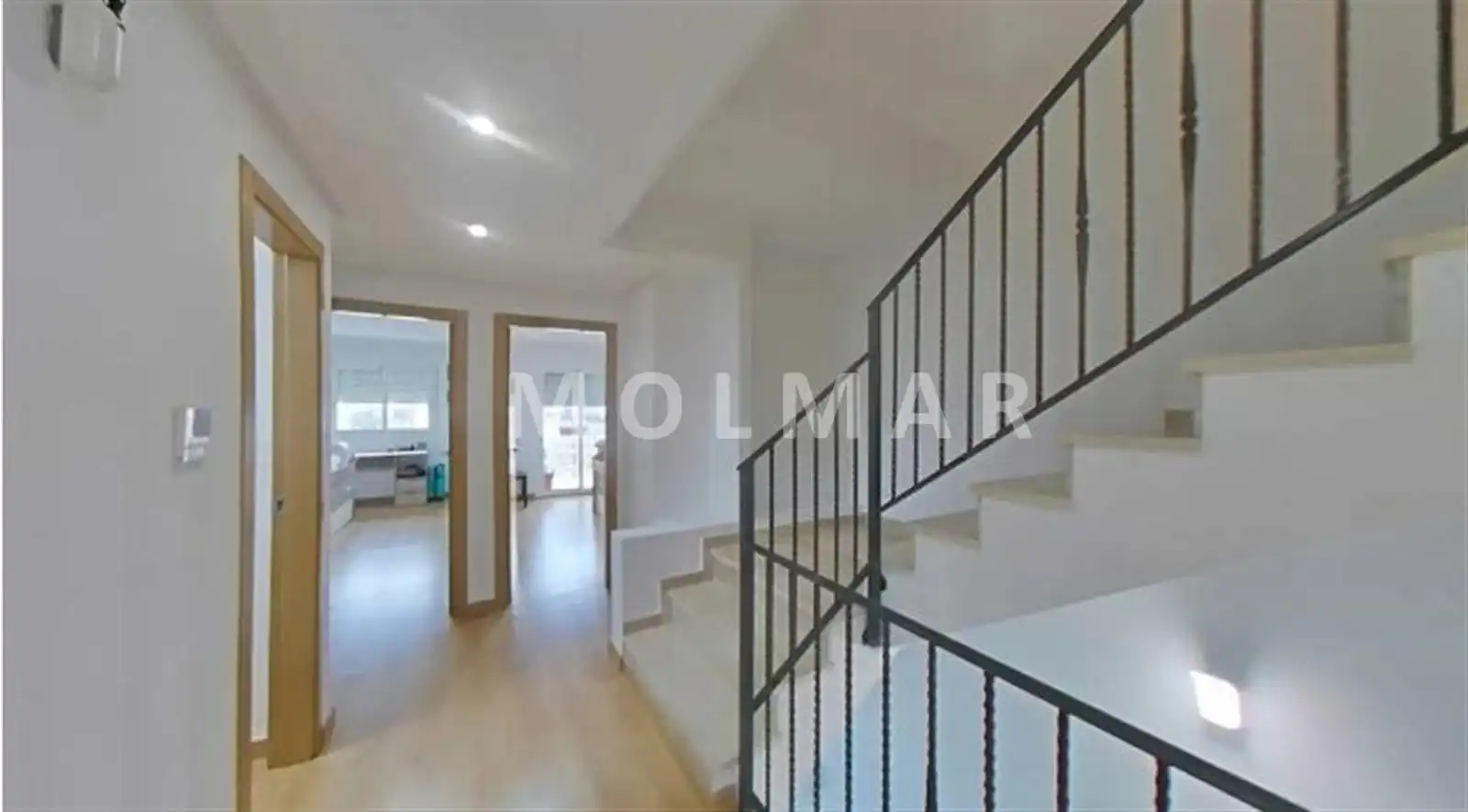 Casa adosada en venta en Monforte del Cid con Aire acondicionado, Terraza y Trastero