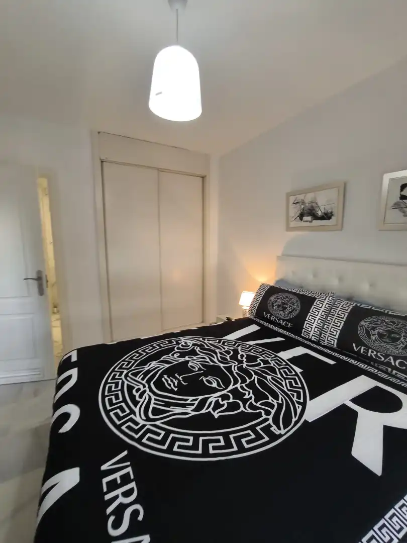 Dormitori de Apartament de lloguer en Marbella amb Aire condicionat, Calefacció i Terrassa