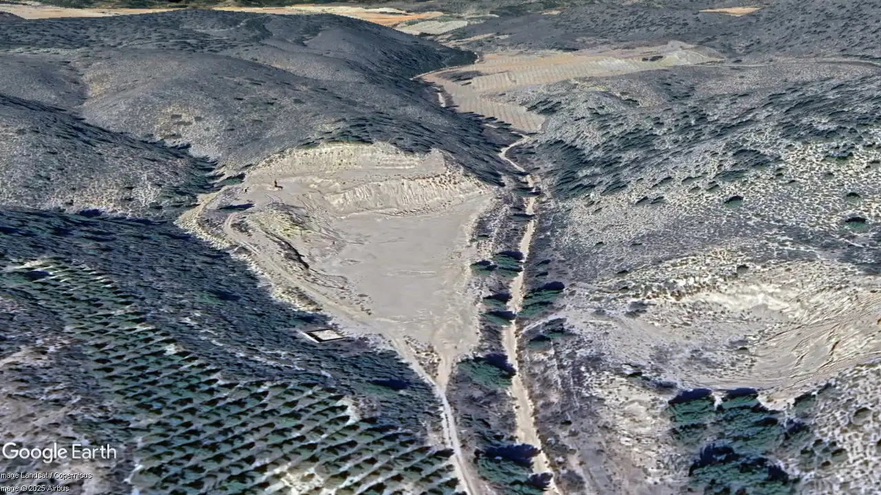 Grundstücke zum Verkauf in Elche de la Sierra