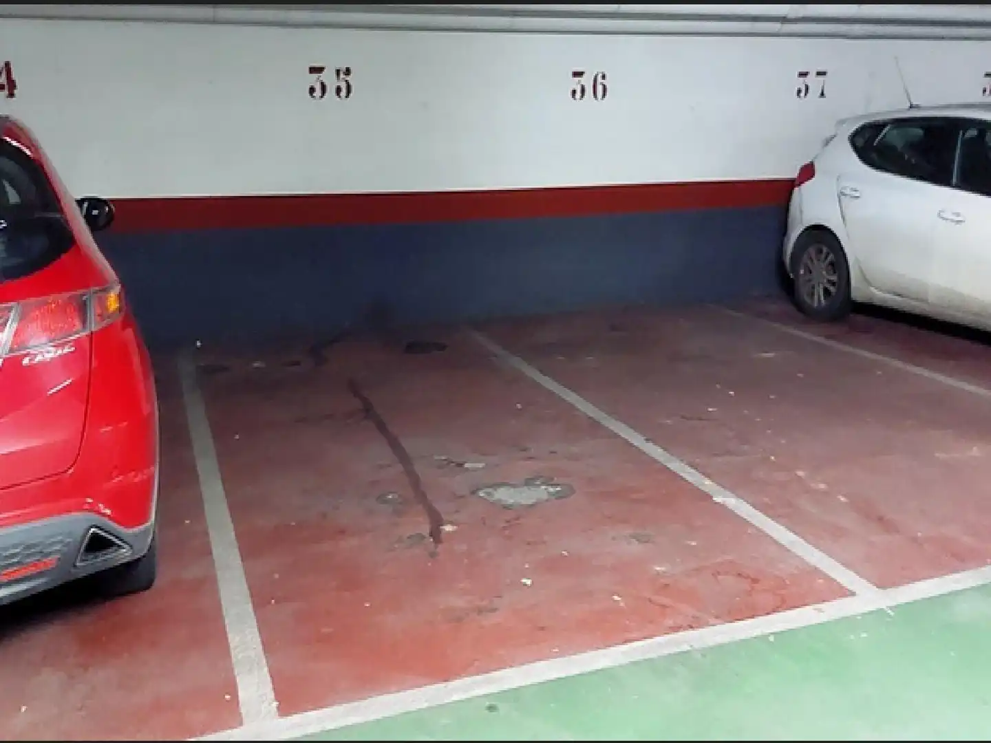 Parkplatz von Büro zum Verkauf in Vitoria - Gasteiz