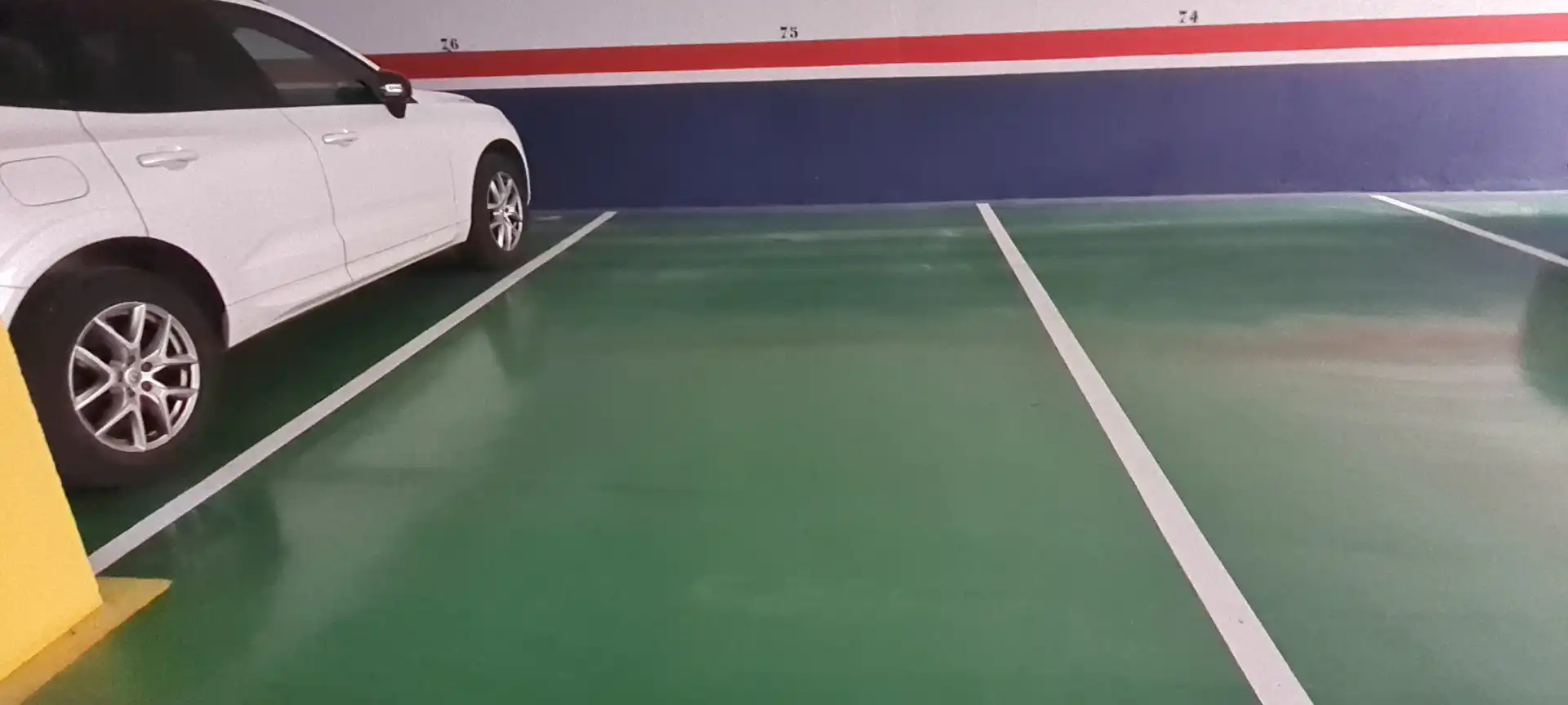 Parkplatz von Wohnungen zum Verkauf in Calpe / Calp mit Klimaanlage, Heizung und Terrasse