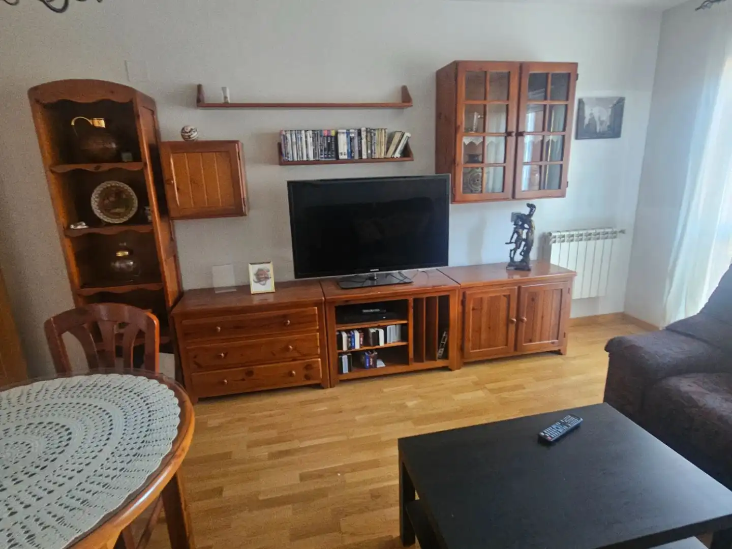 Sala d'estar de Pis en venda en Linares amb Aire condicionat i Balcó