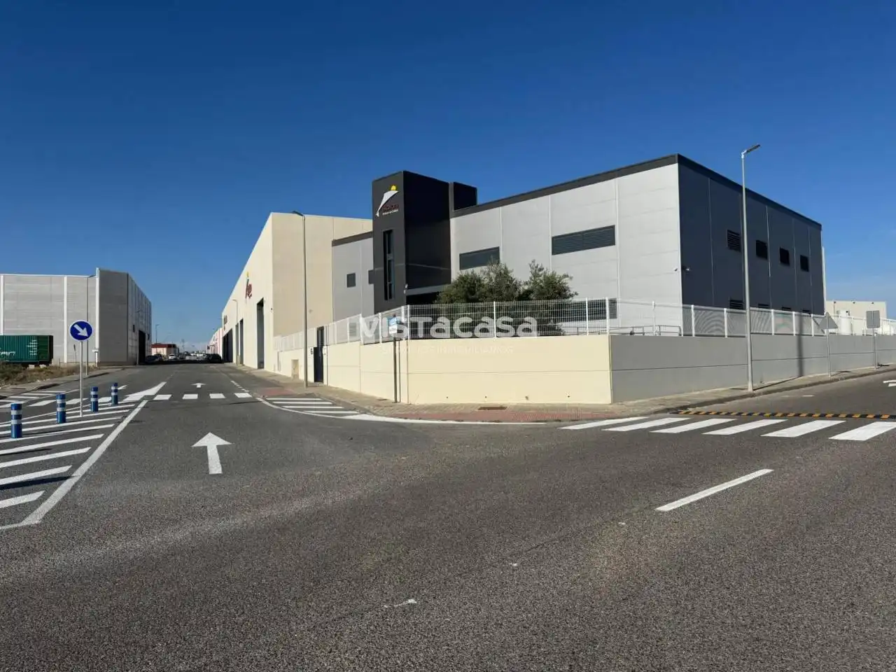 Exterior view of Industrial land for sale in Mairena del Alcor