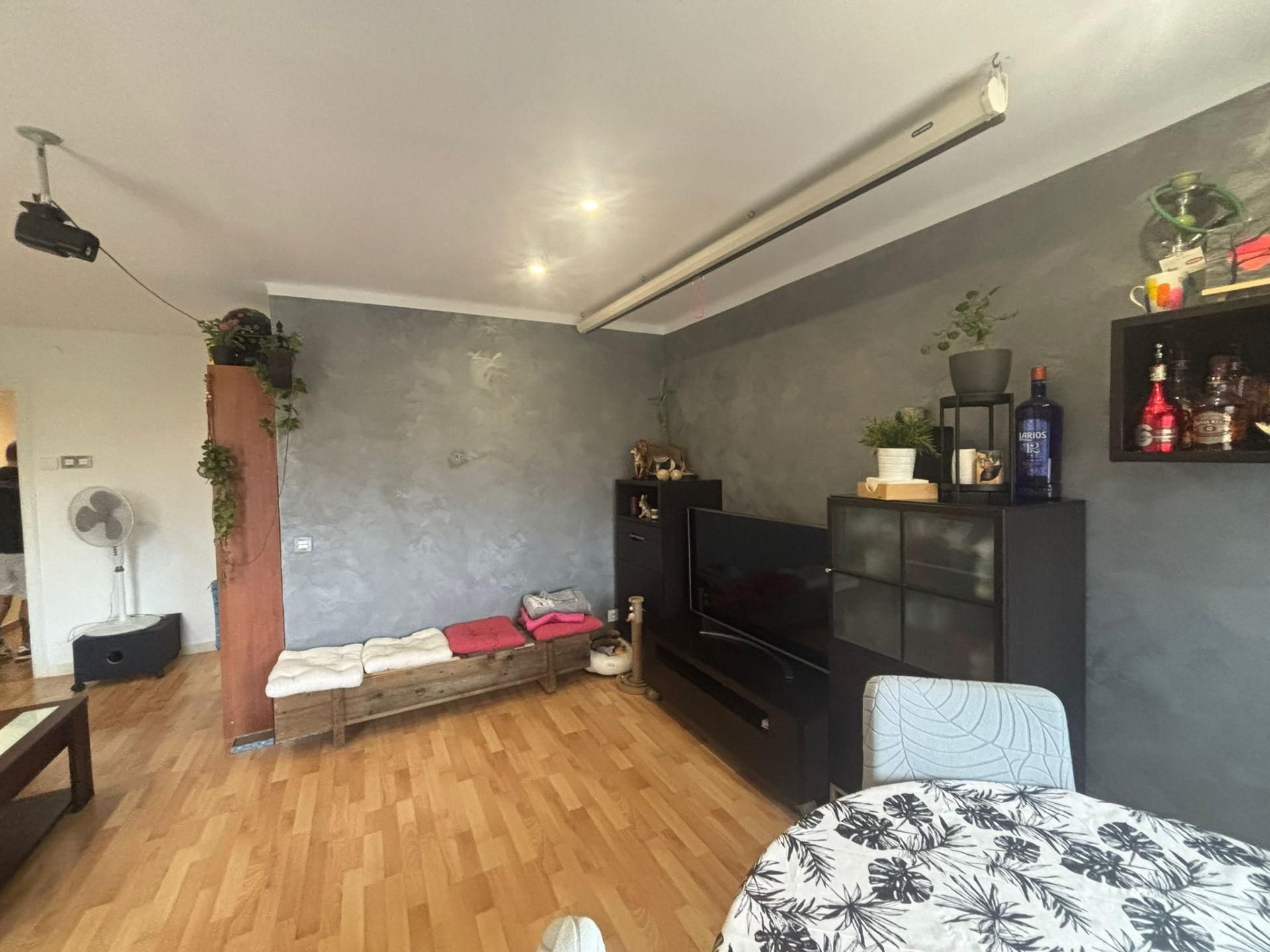 Flat for sale in  SANT JERONI, Riera