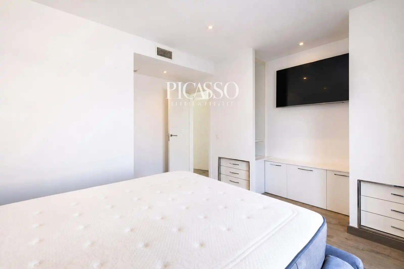 Bedroom of Flat for rent in Torremolinos  with Air Conditioner, Heating and Terrace
