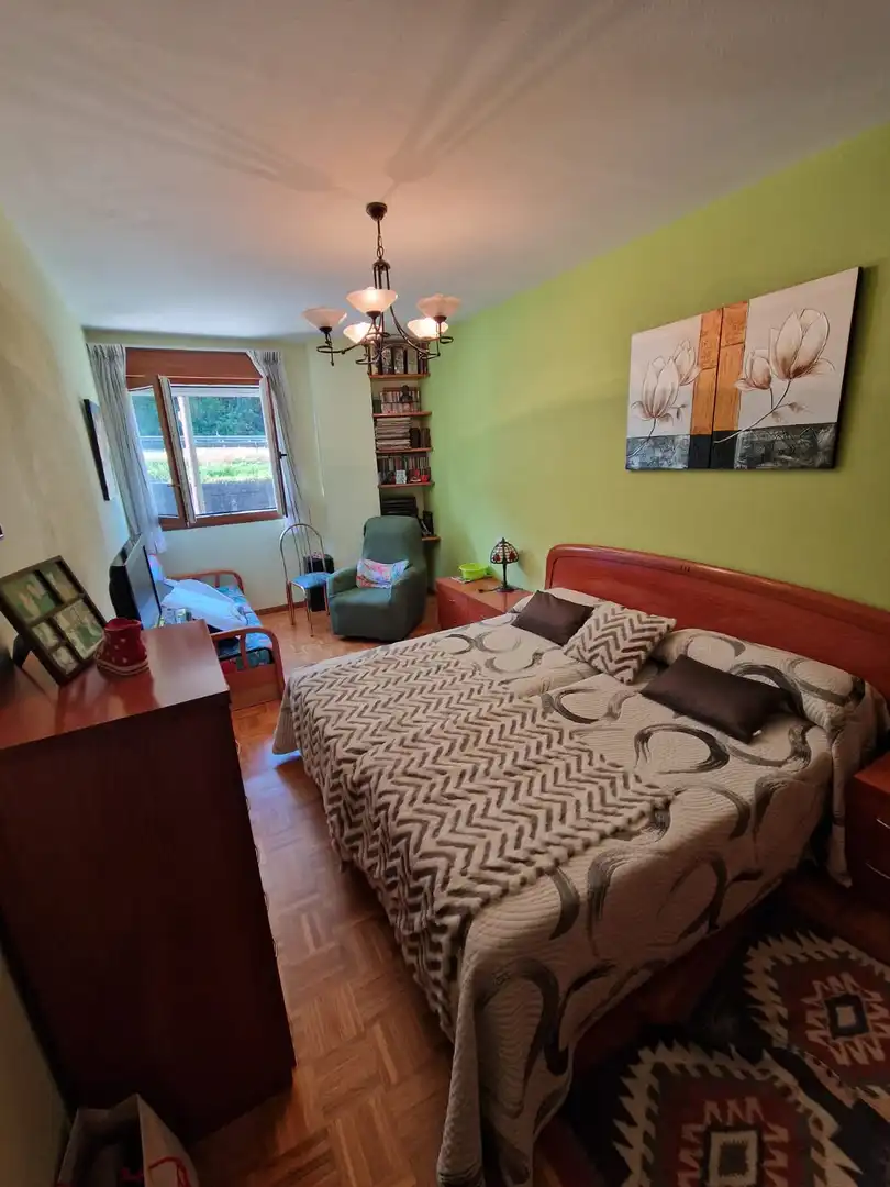 Bedroom of Flat for sale in Oviedo   with Heating, Parquet flooring and Terrace