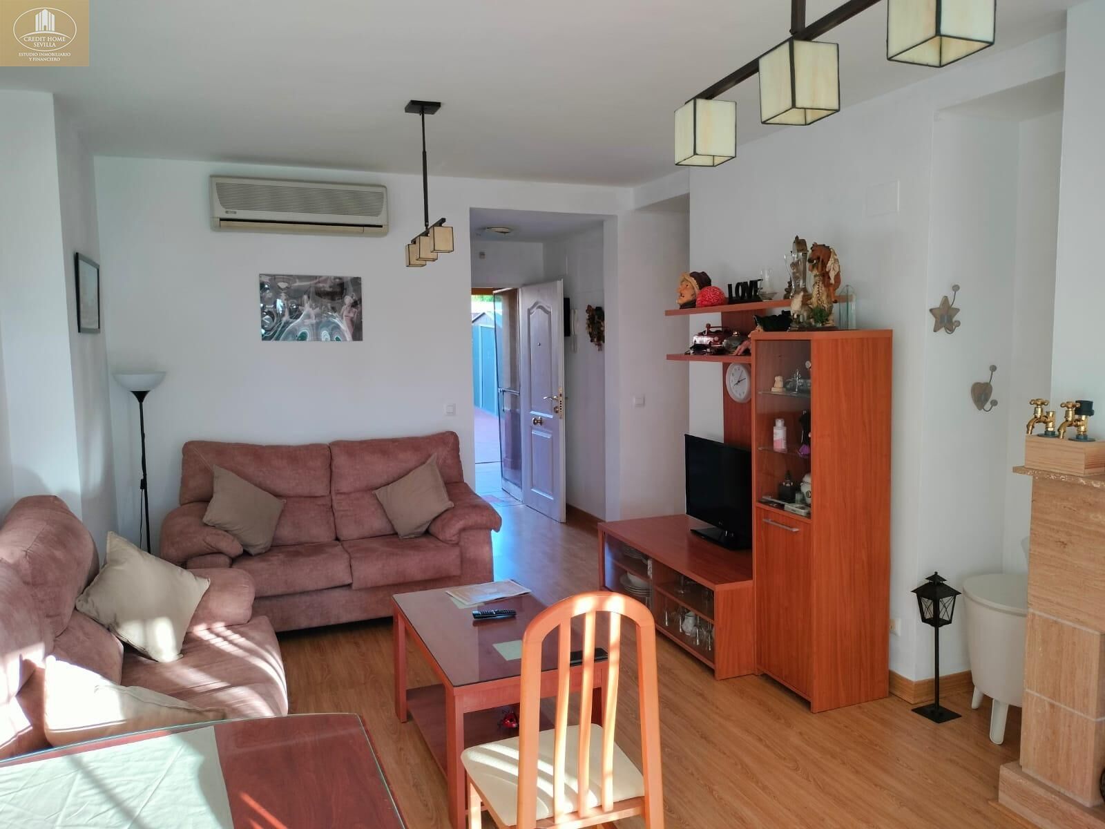 Sala d'estar de Casa o xalet en venda en Aznalcázar amb Aire condicionat