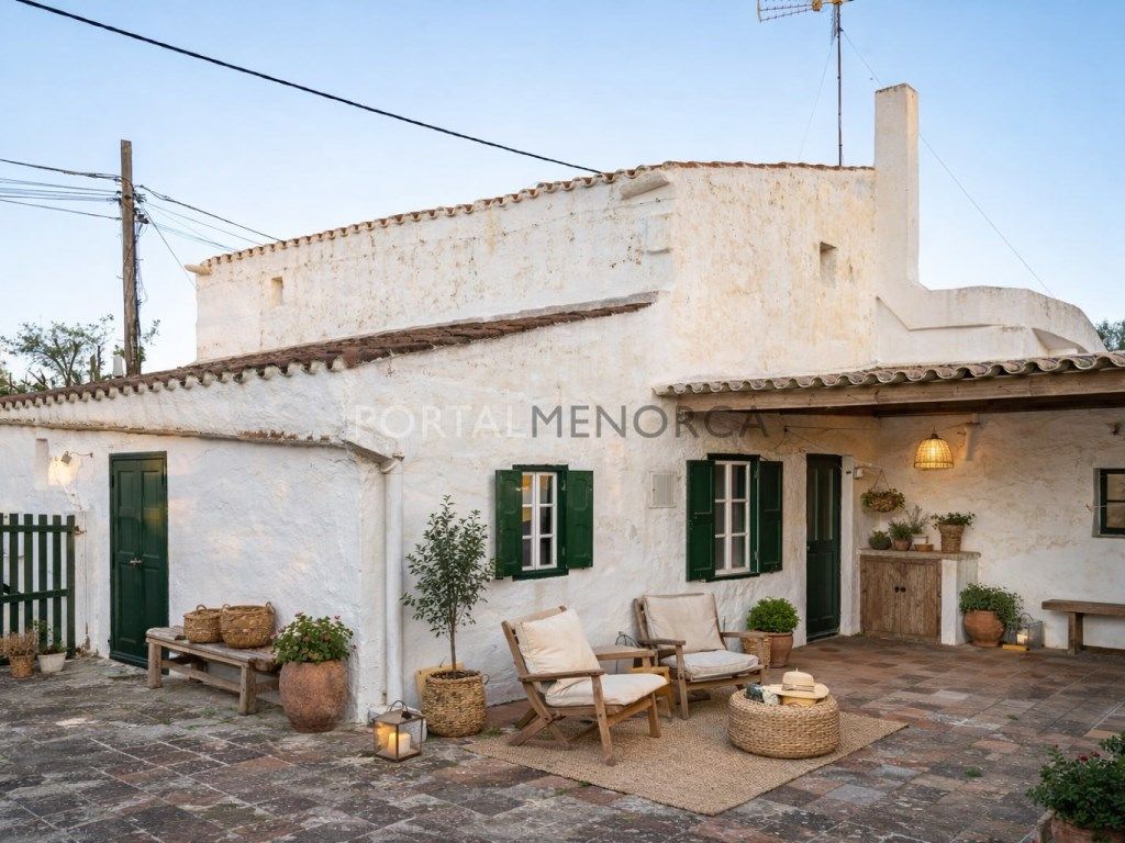 Exterior view of Country house for sale in Sant Lluís
