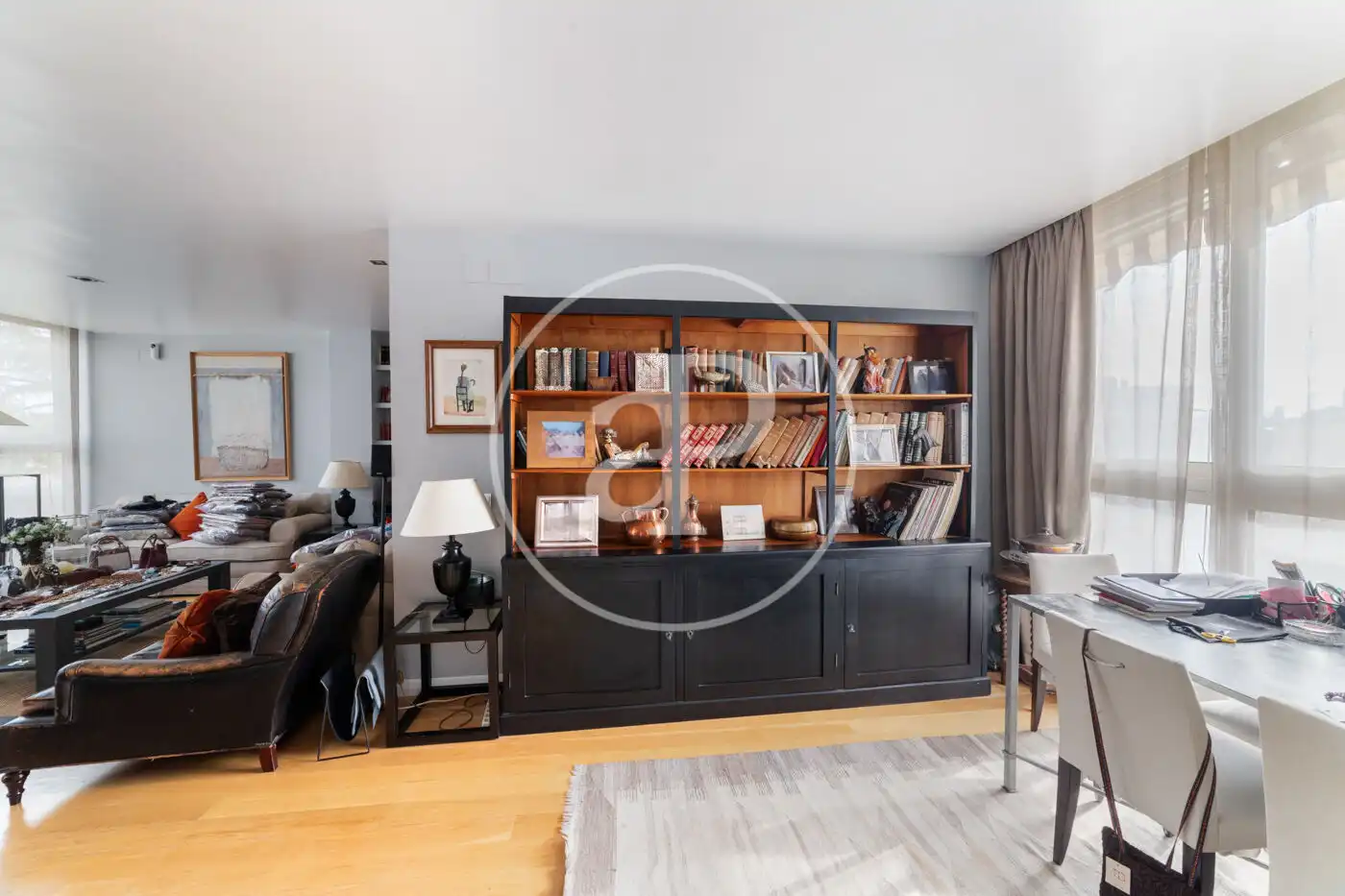 Sala de estar de Dúplex en venta en Madrid con Aire acondicionado, Calefacción y Jardín privado
