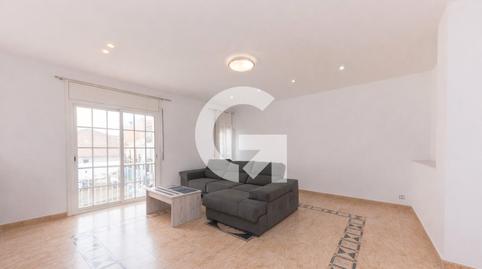 Foto 4 de Casa adosada en venda a Centre, Sant Boi de Llobregat