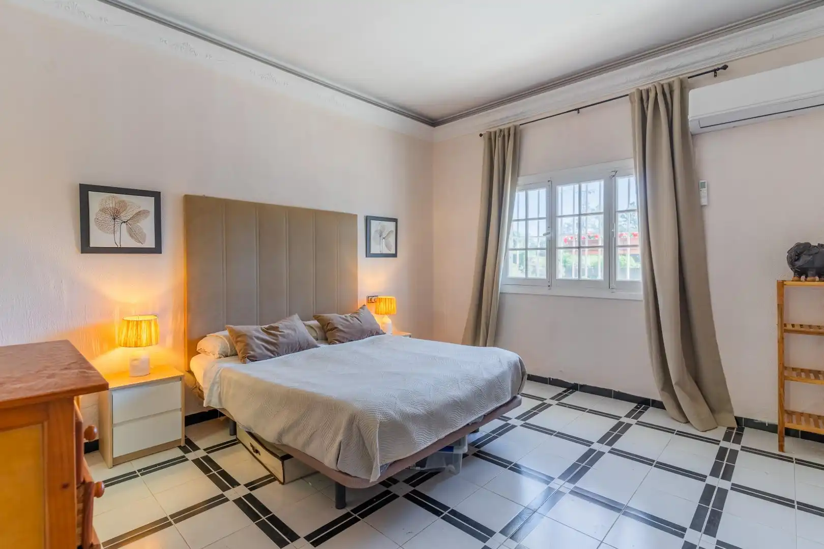 Bedroom of Houses for sale in Jerez de la Frontera  with Private garden, Swimming Pool and Balcony