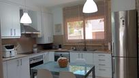 Kitchen of Single-family semi-detached for sale in Castellar del Vallès