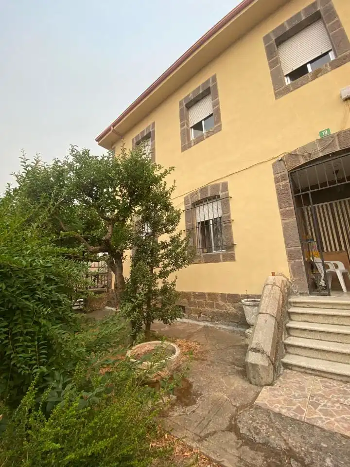 Casa in vendita a Calle Caboalles, imagen 8