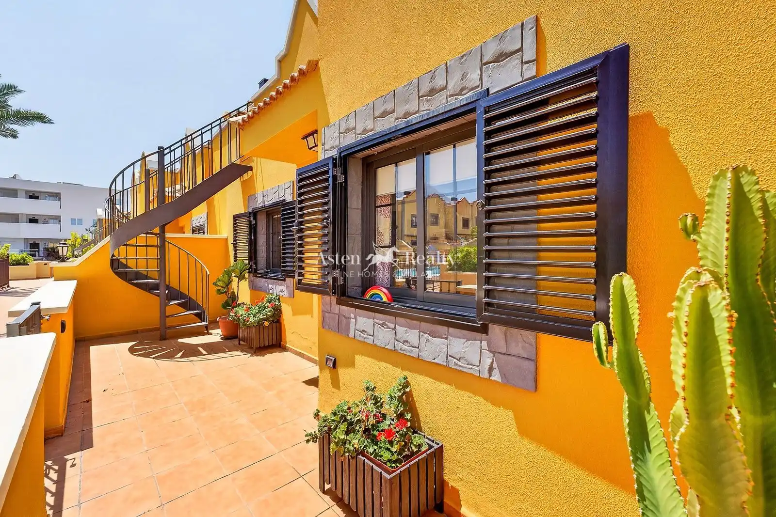 Balcony of Detached homes for sale in Adeje  with Air Conditioner, Heating and Private garden