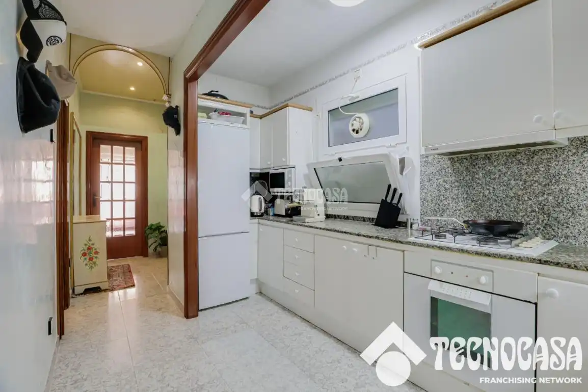 Küche von Wohnung zum Verkauf in Barcelona