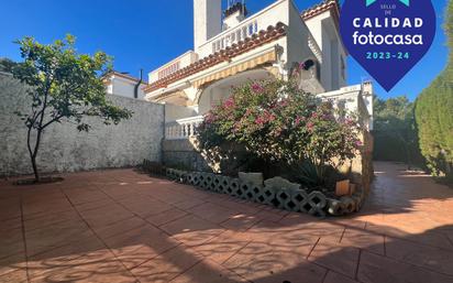 Jardí de Casa adosada en venda en Mont-roig del Camp amb Terrassa i Balcó