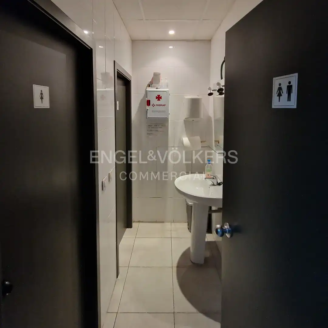 Nave industrial en venta en Sant Andreu de la Barca, imagen 6