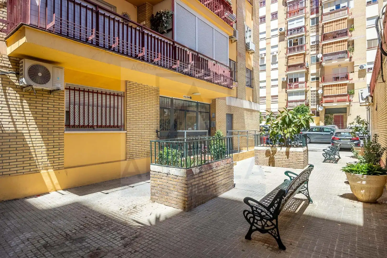 Vista exterior de Pis en venda en Camas amb Aire condicionat, Terrassa i Traster