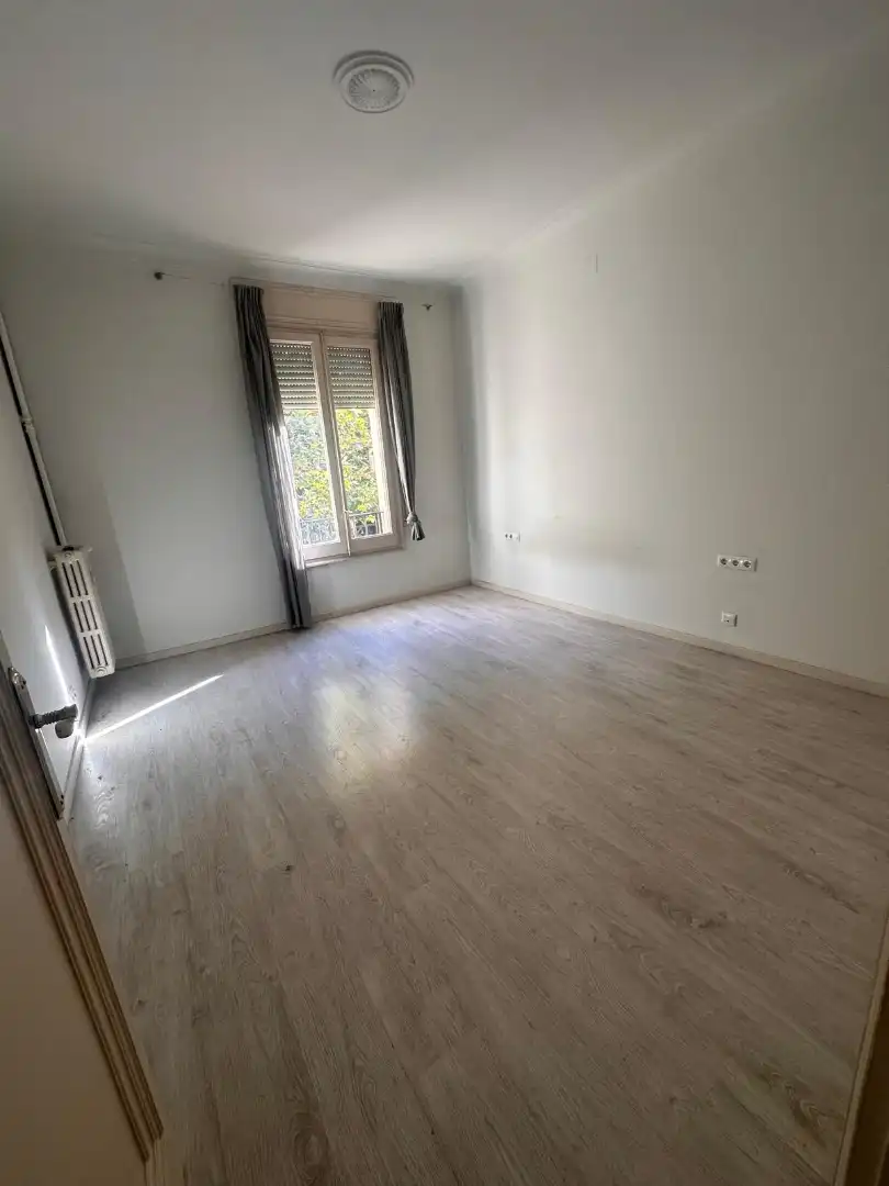 Flat for rent in Passeig de Sant Joan Bosco, Sarrià