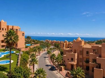 Apartament amb piscina en venda a Manilva Pueblo