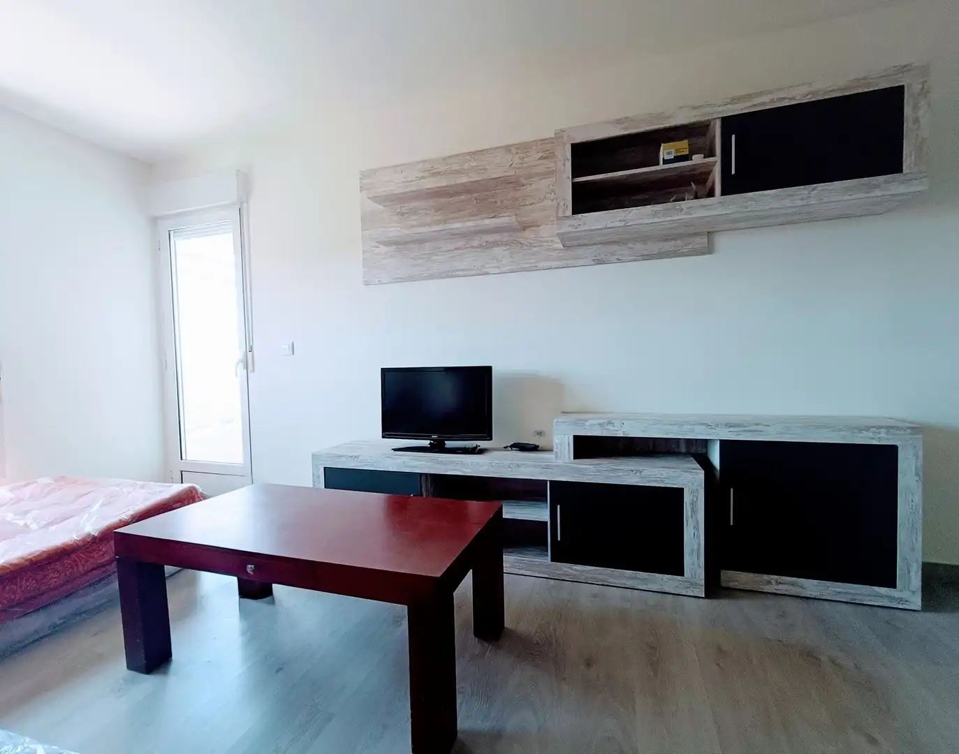 Sala de estar de Piso de alquiler en Madrid con Aire acondicionado, Terraza y Amueblado