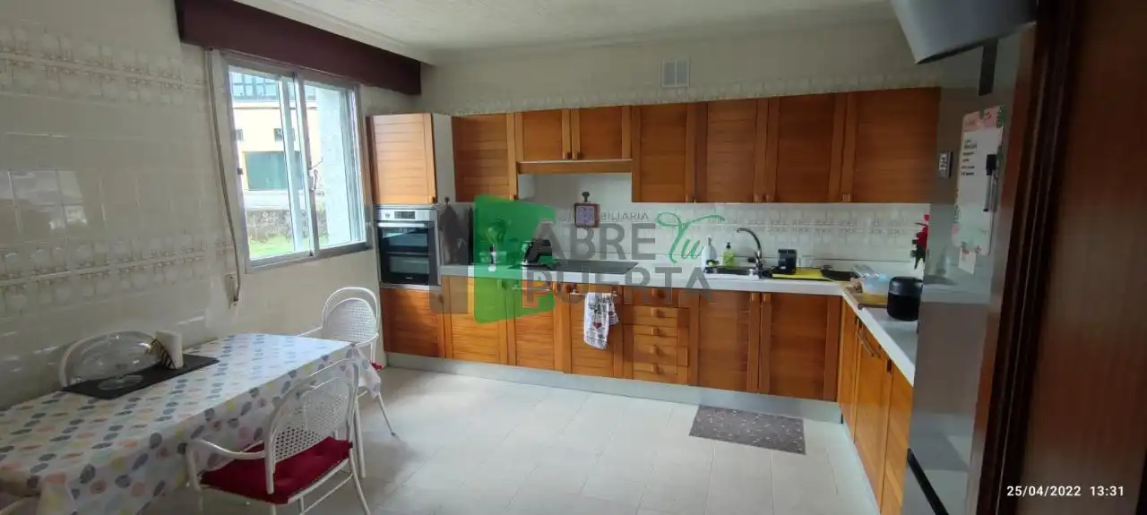 Cocina de Casa o chalet en venta en Avión con Calefacción, Jardín privado y Trastero