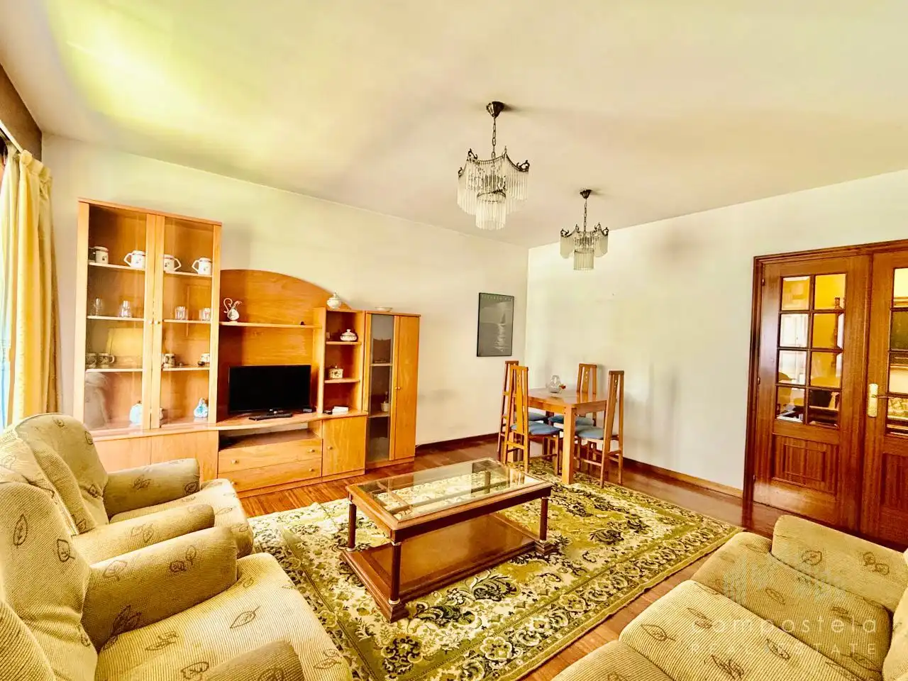 Sala de estar de Piso en venta en Santiago de Compostela  con Calefacción, Parquet y Trastero